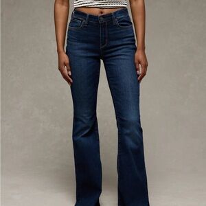 AE Next Level Super High-Waisted Flare Jean American Eagle NWOT 6T Long